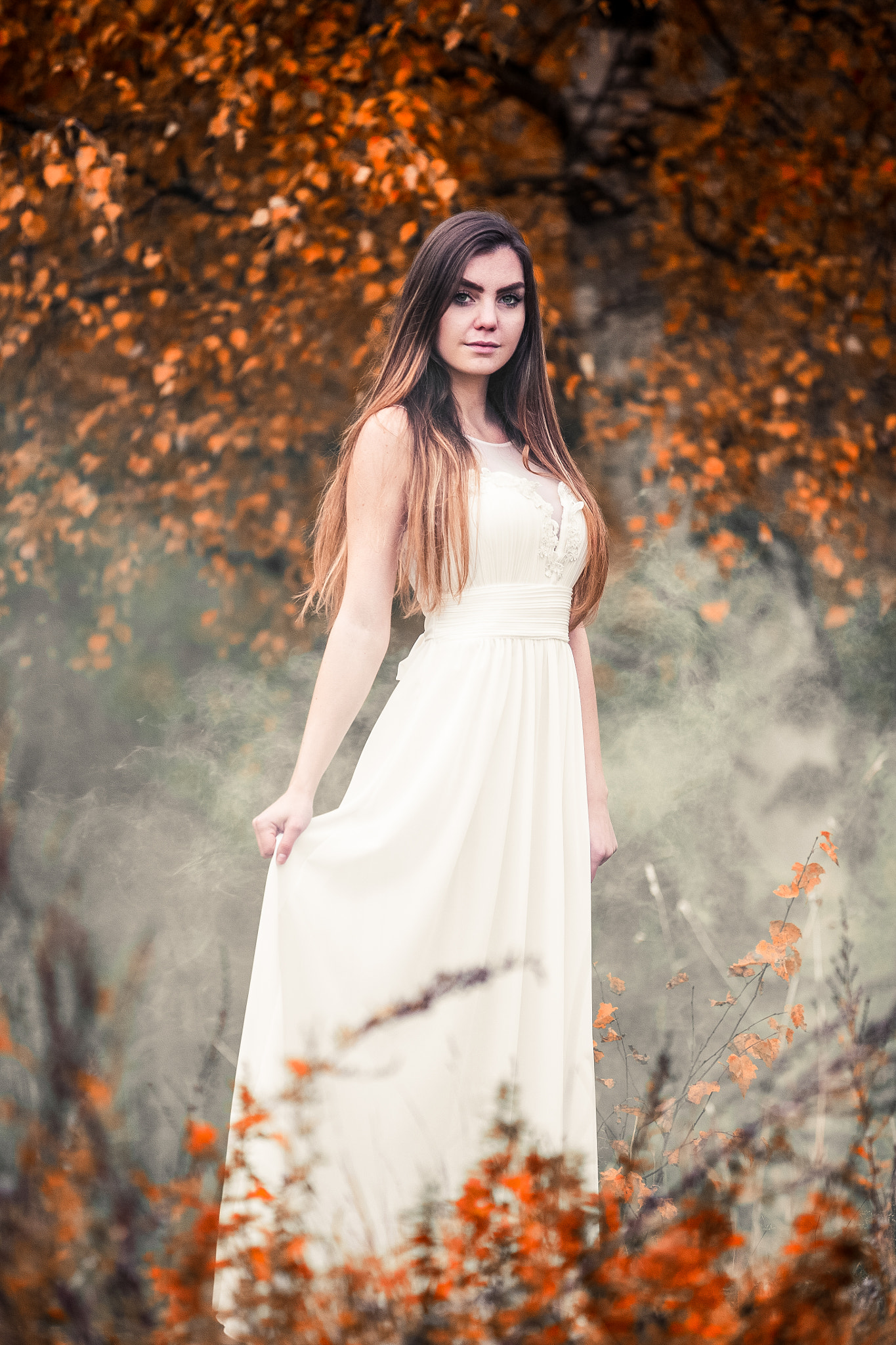 Canon EF 70-200mm F2.8L USM sample photo. Zuzka in smoke photography