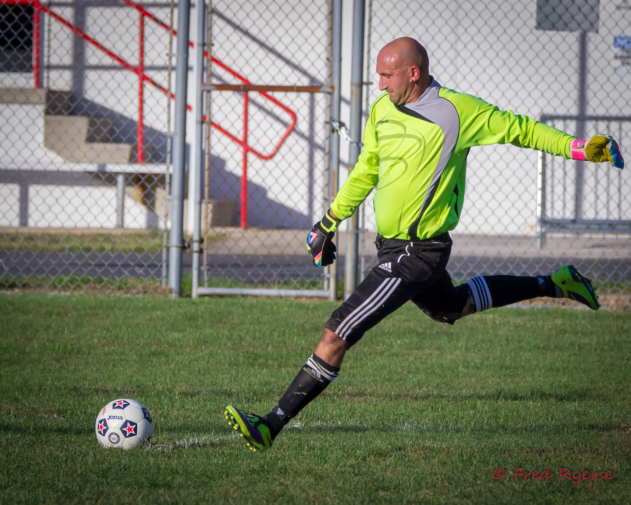 Tamron SP 150-600mm F5-6.3 Di VC USD sample photo. Soccer action photography