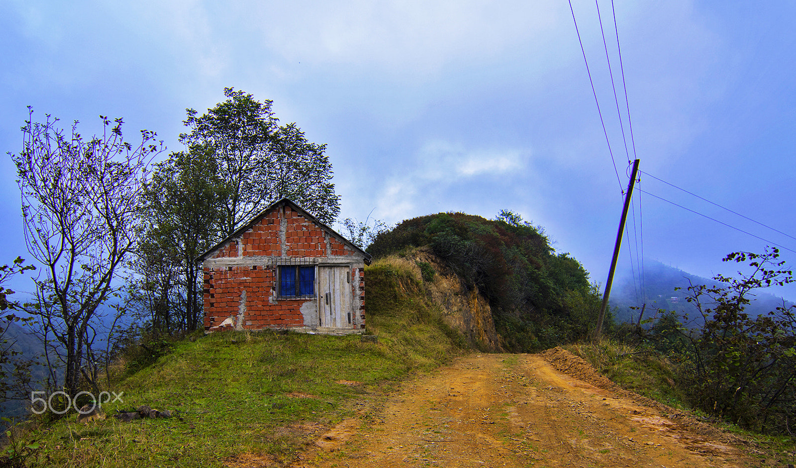 Pentax K-3 II sample photo. Mini home on the mountain. photography