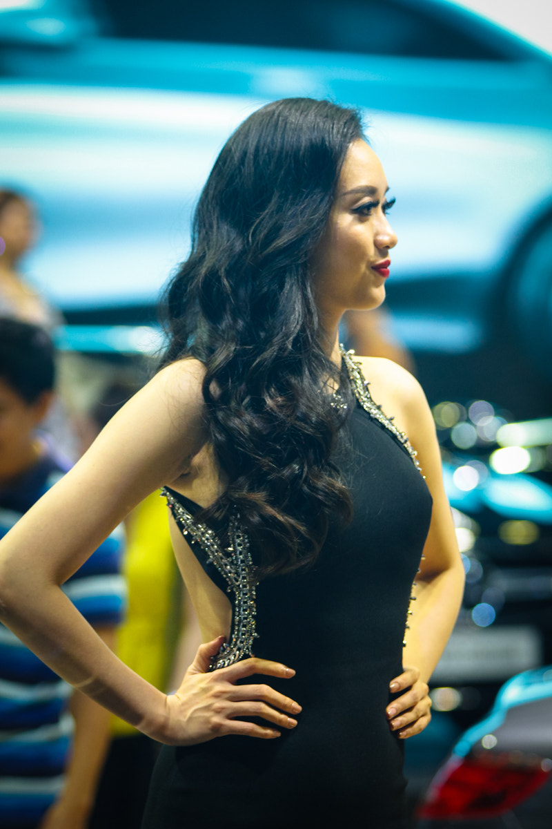 Canon EF 70-200mm F2.8L USM sample photo. Vietnam's girls moto show photography
