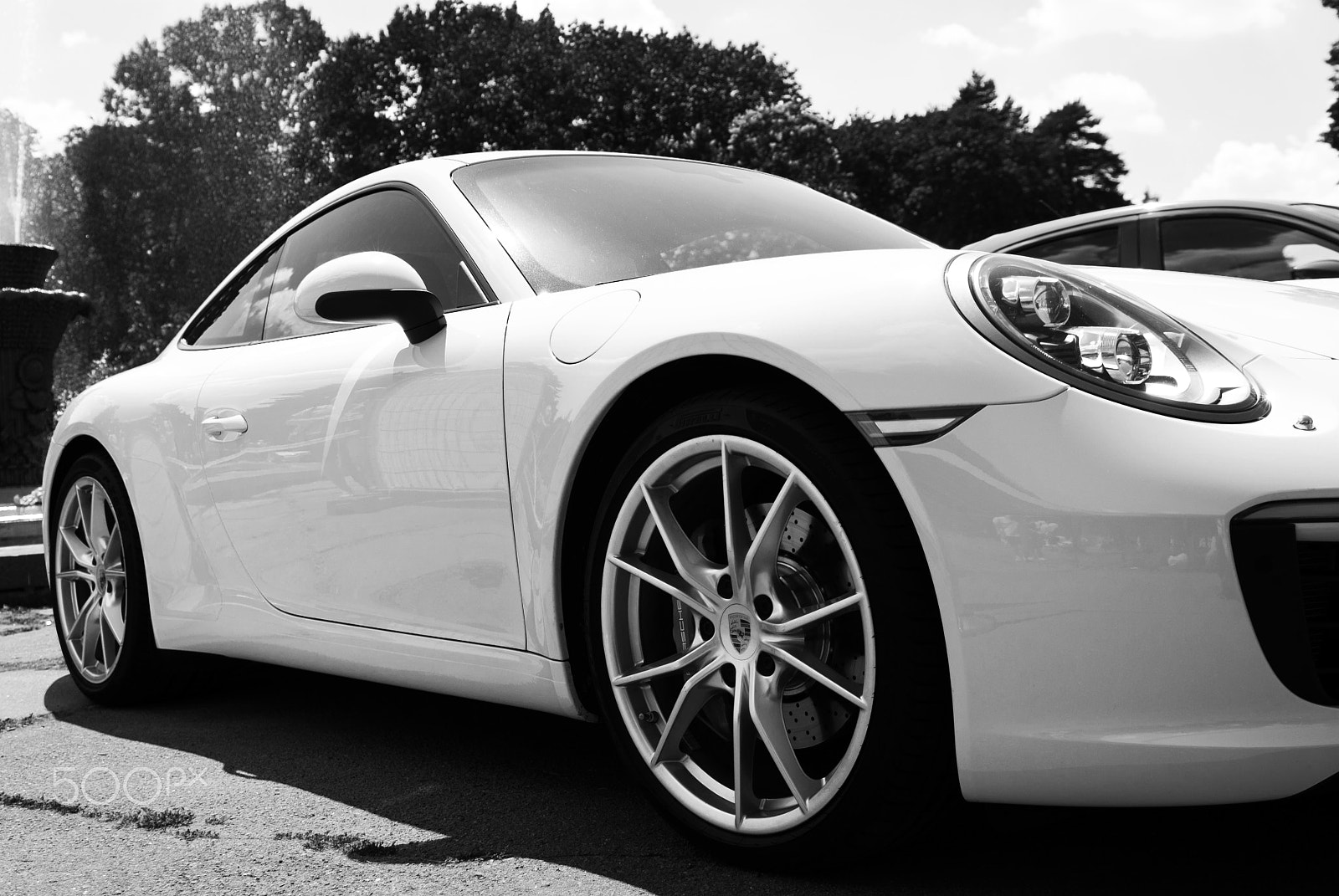 Nikon D80 + Sigma 24-70mm F2.8 EX DG Macro sample photo. White porsche 911 photography