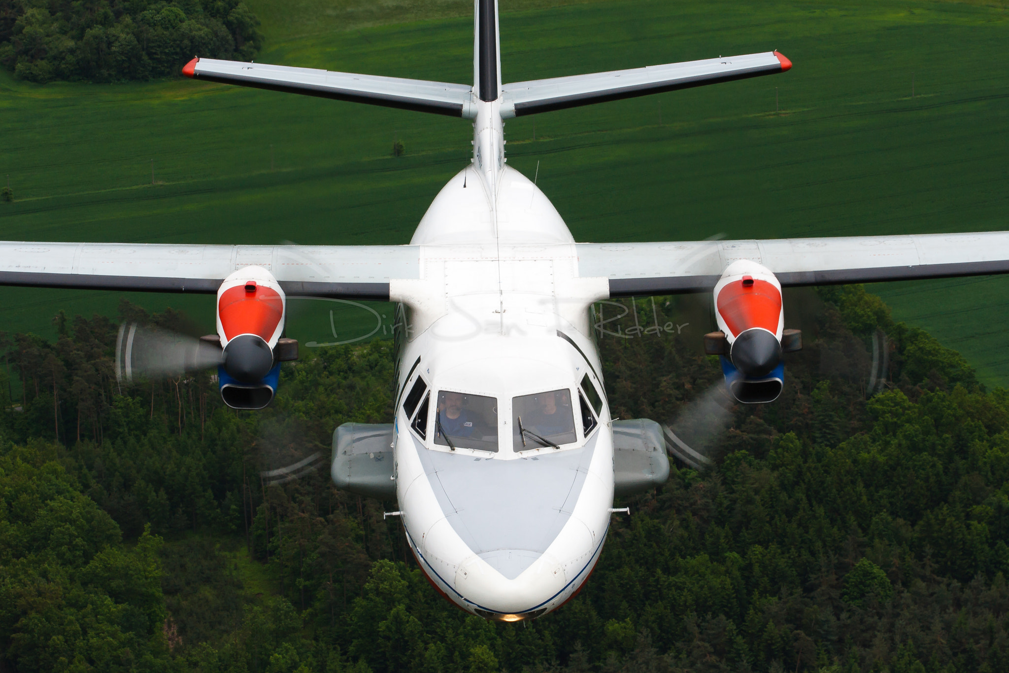 Canon EF 70-200mm F2.8L USM sample photo. Czech air force let-410uvp-s turbolet 0731 photography