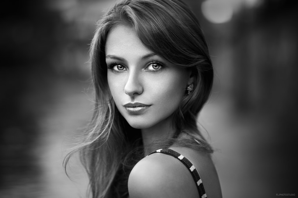 Stunning portraits - Lea by Lods Franck on 500px.com