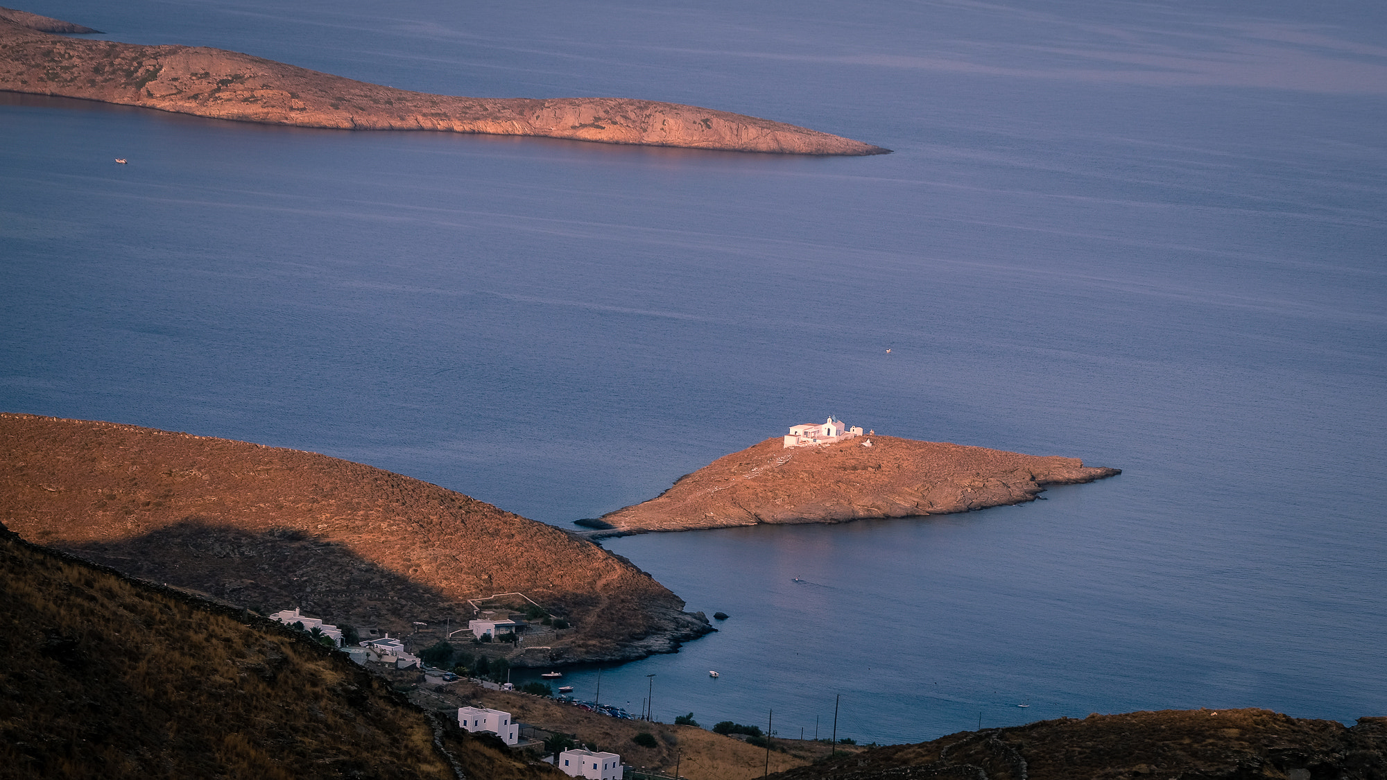Fujifilm X-Pro2 + Fujifilm XF 55-200mm F3.5-4.8 R LM OIS sample photo. Kythnos island greece photography