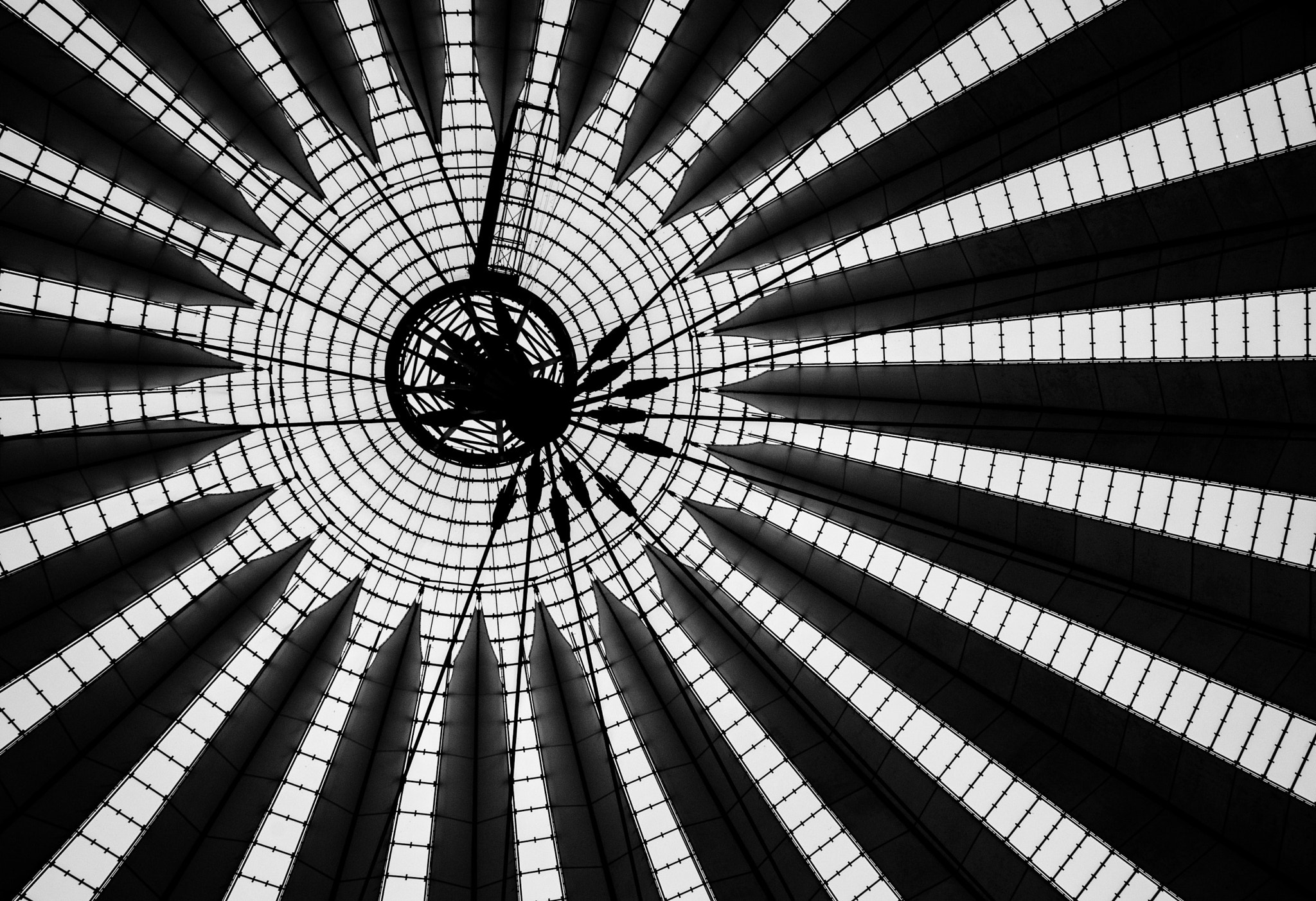 Sigma 17-70mm F2.8-4 DC Macro OS HSM sample photo. Berlin photography