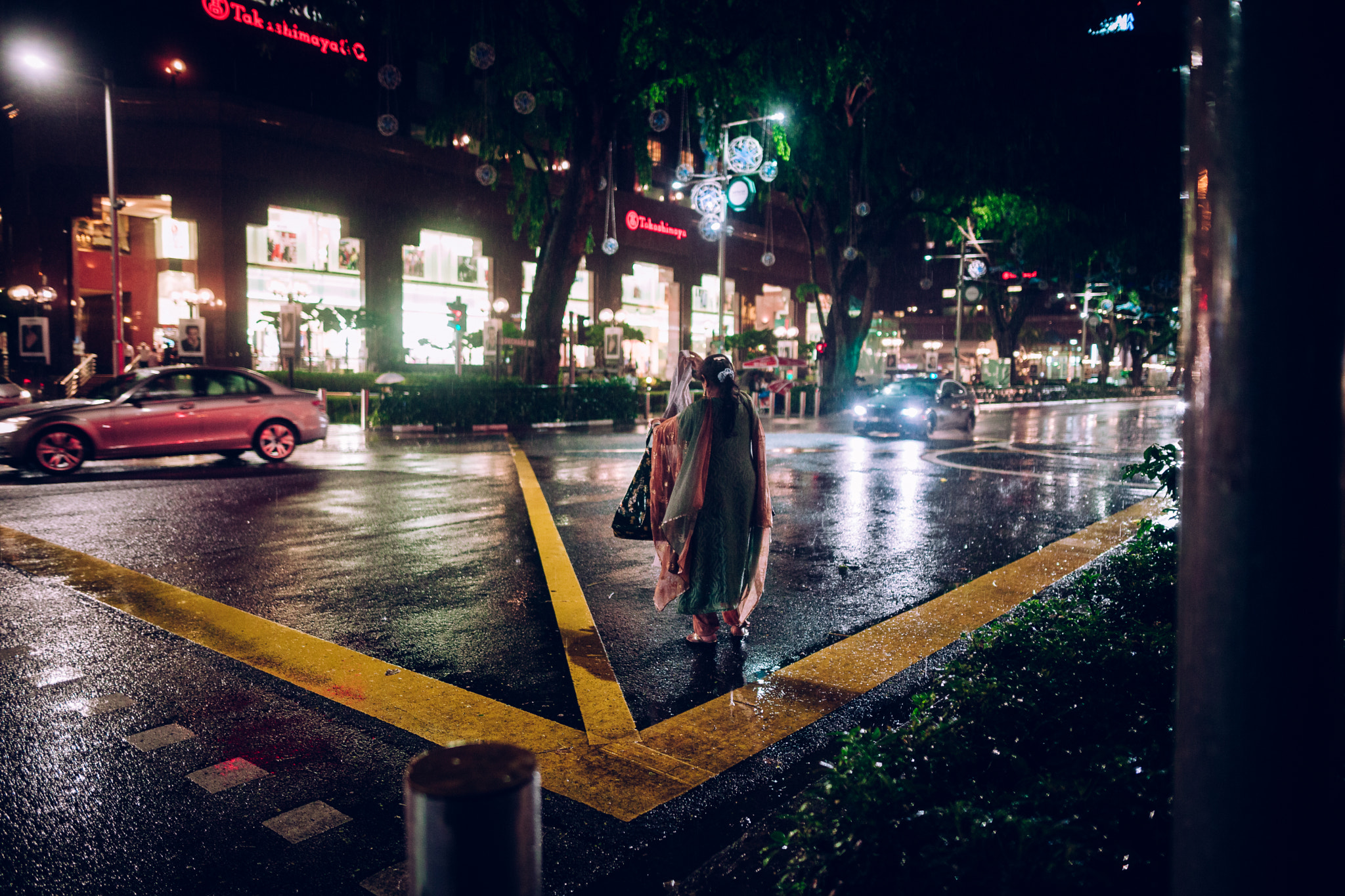 Sigma 24mm F1.4 DG HSM Art sample photo. Rainy days photography