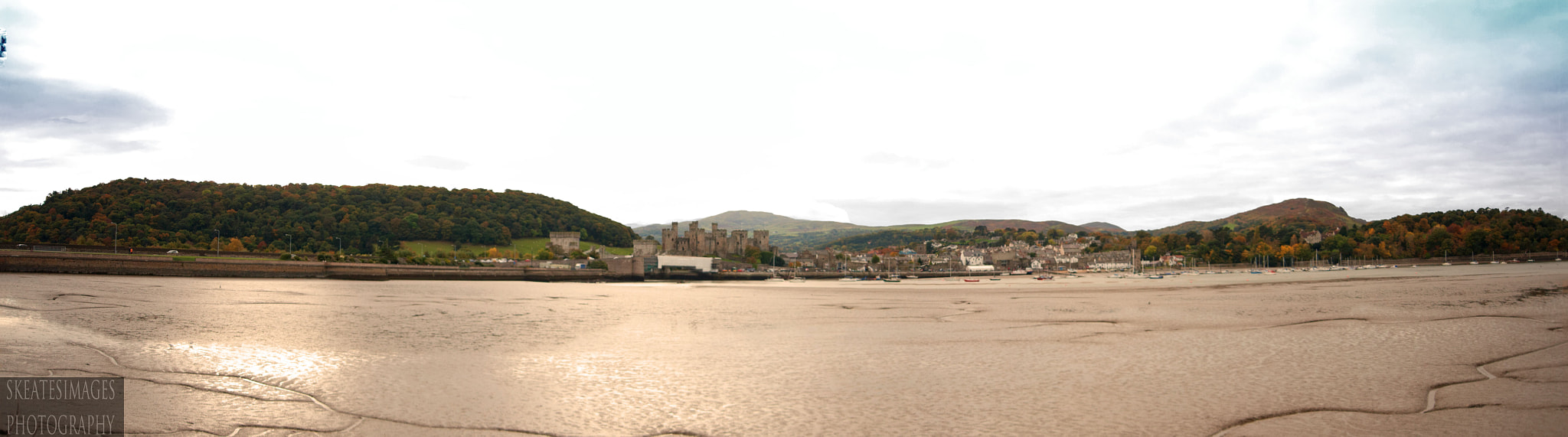 Canon EOS 40D sample photo. 3 stitch pano shot conwy estuary photography