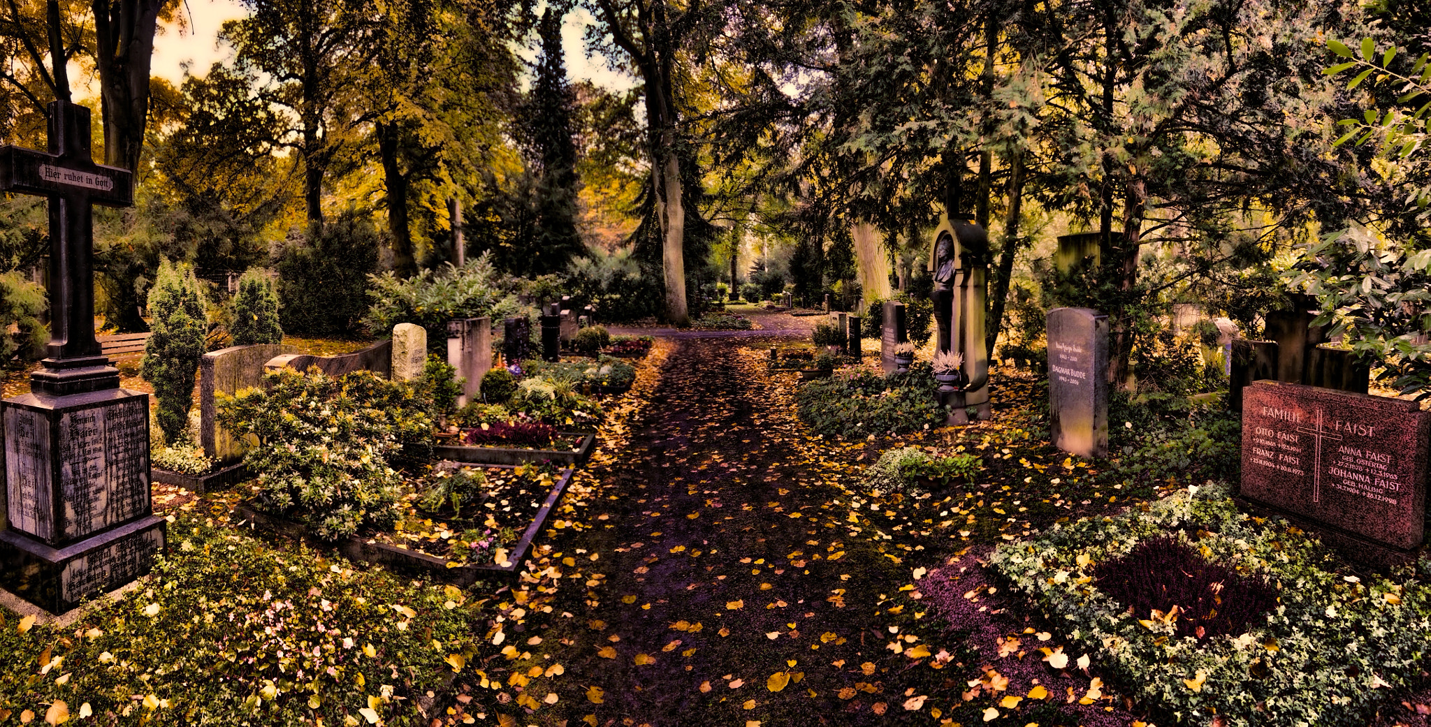 Panasonic Lumix DMC-GX7 sample photo. Old graves photography