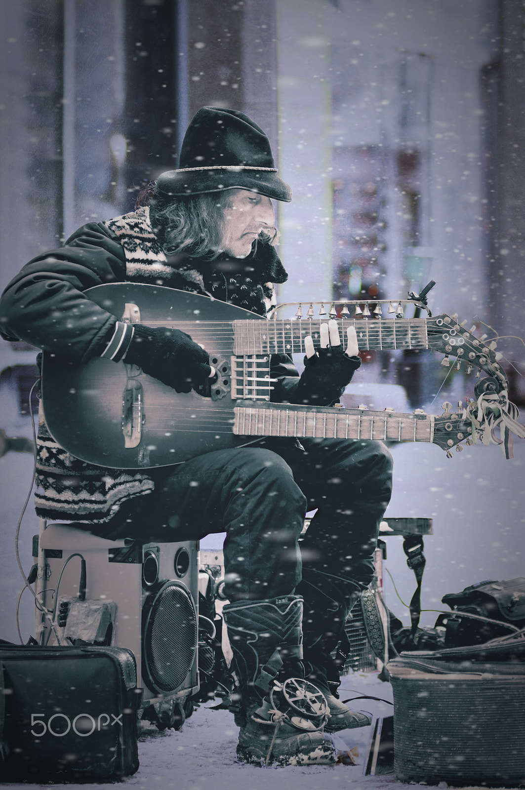 Nikon AF-Nikkor 80-200mm F2.8D ED sample photo. Musician photography