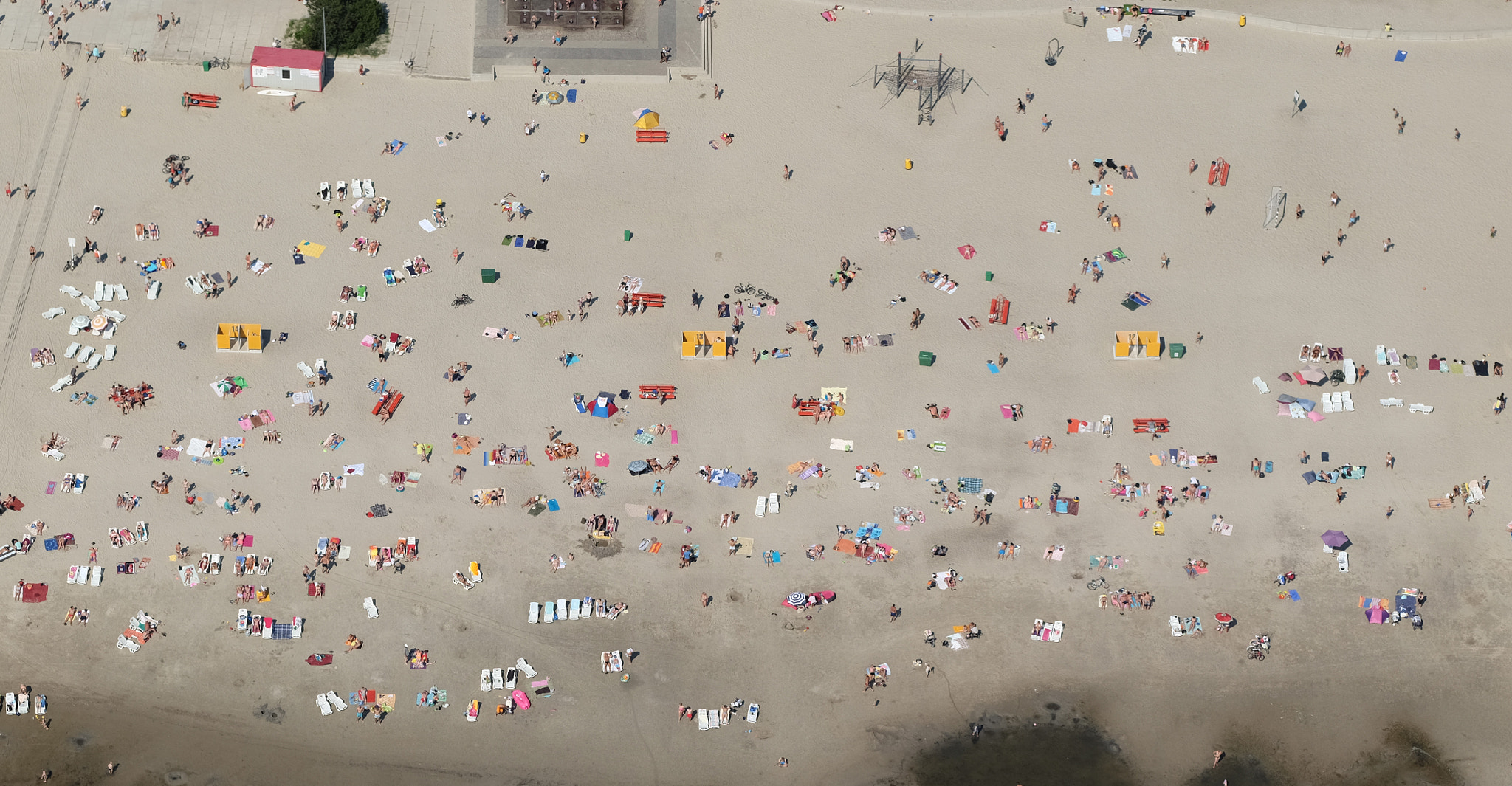 Fujifilm X-T10 + Fujifilm XF 90mm F2 R LM WR sample photo. Flying over photography