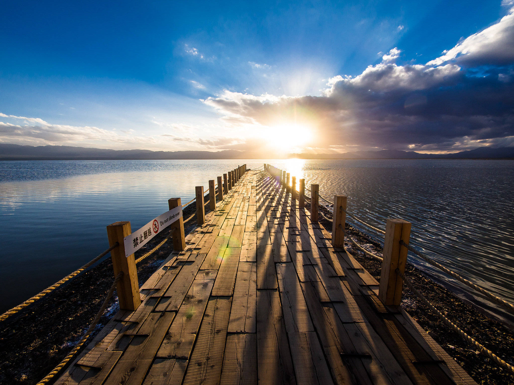 Olympus OM-D E-M10 sample photo. Sunset in caka salt lake photography