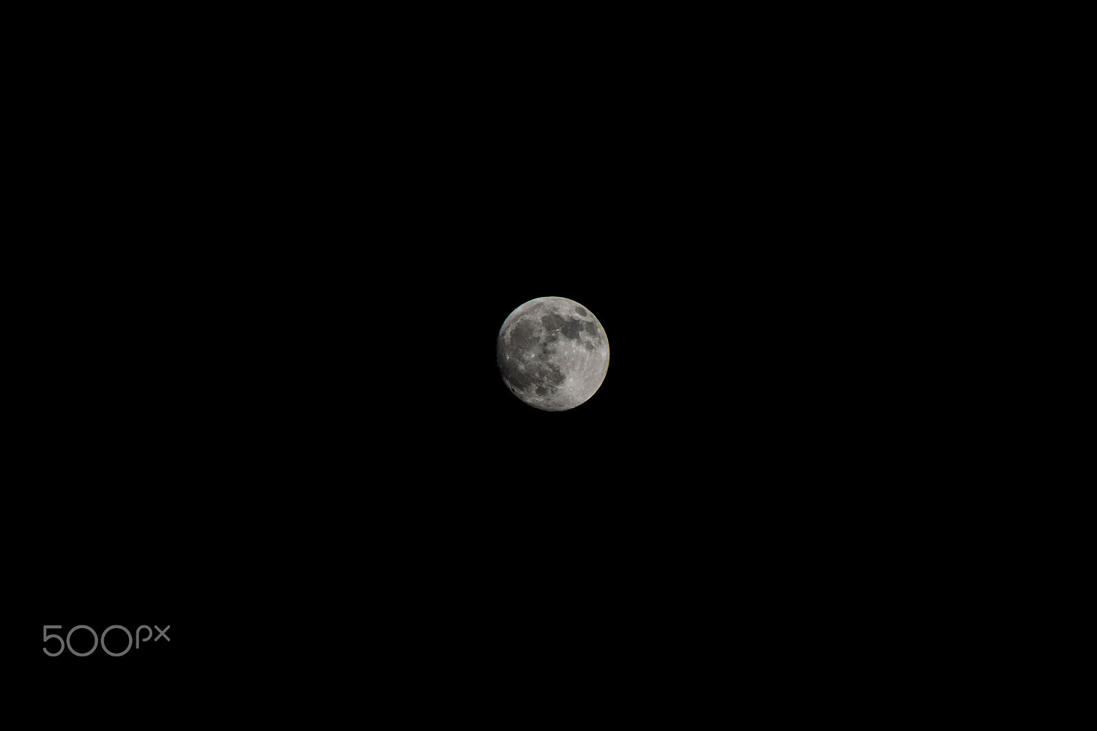 Nikon D5300 + Tamron AF 18-270mm F3.5-6.3 Di II VC LD Aspherical (IF) MACRO sample photo. Full moon photography