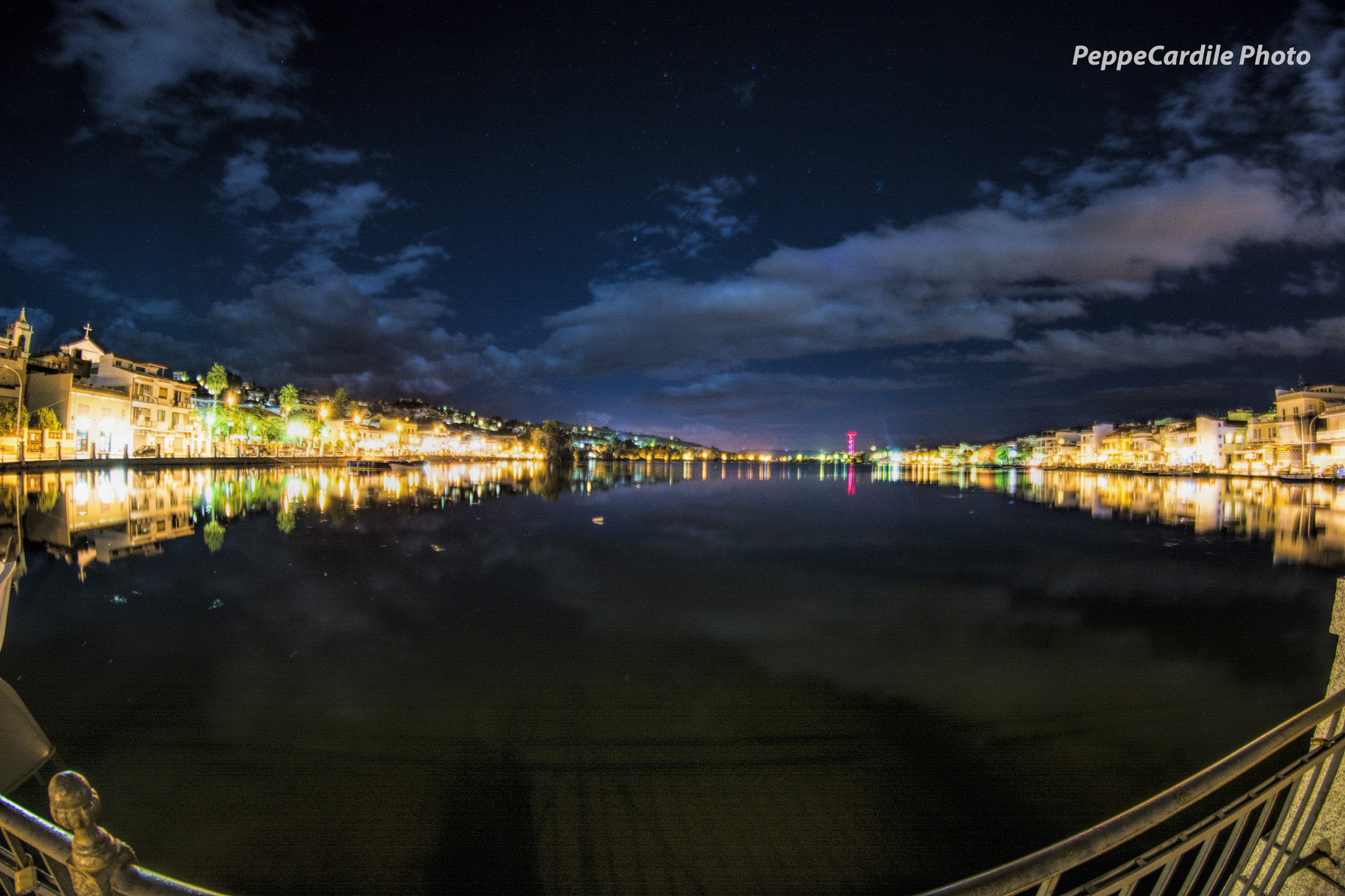 Samyang 8mm F3.5 Aspherical IF MC Fisheye sample photo. Messina  live photography