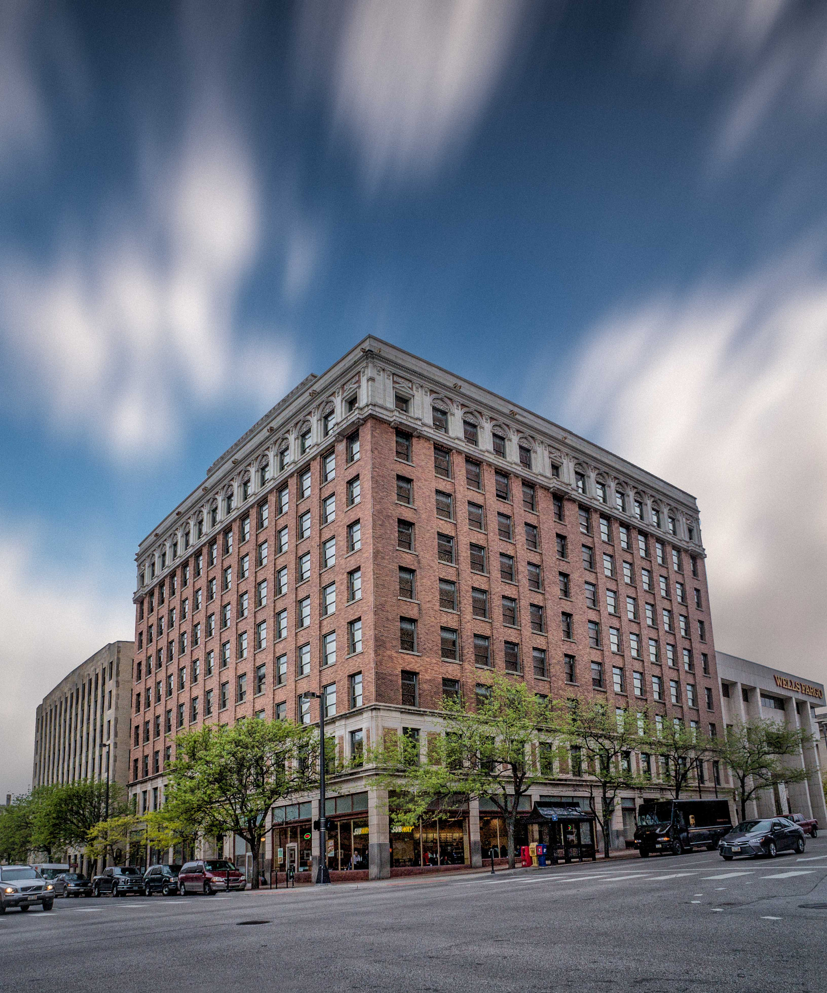 Sony Alpha NEX-3N + Sony E 16mm F2.8 sample photo. Downtown omaha photography