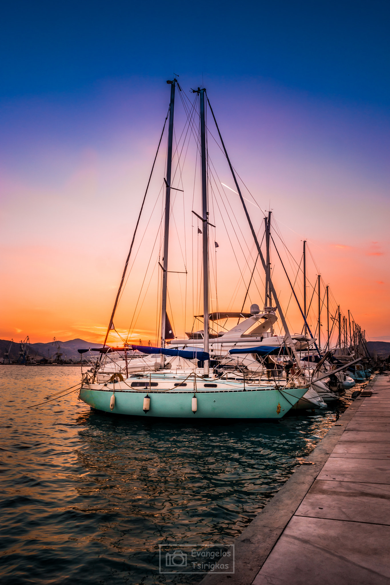 Samsung NX1 sample photo. Sailing boat in the sunset photography