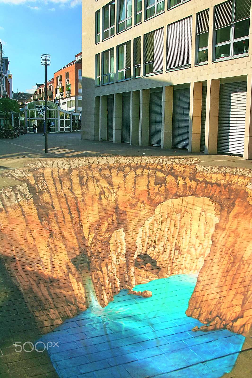 Canon EOS-1D Mark II sample photo. Street painting photography
