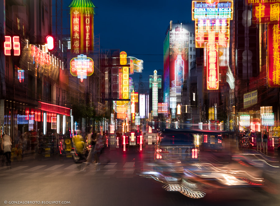 Panasonic Lumix DMC-GX85 (Lumix DMC-GX80 / Lumix DMC-GX7 Mark II) sample photo. Yaowarat road i photography