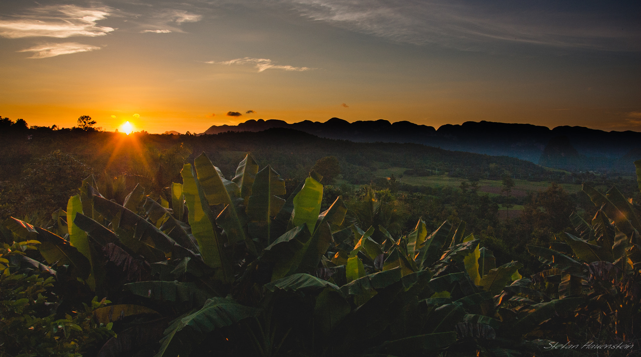 Nikon D70s sample photo. Valle de viñales photography