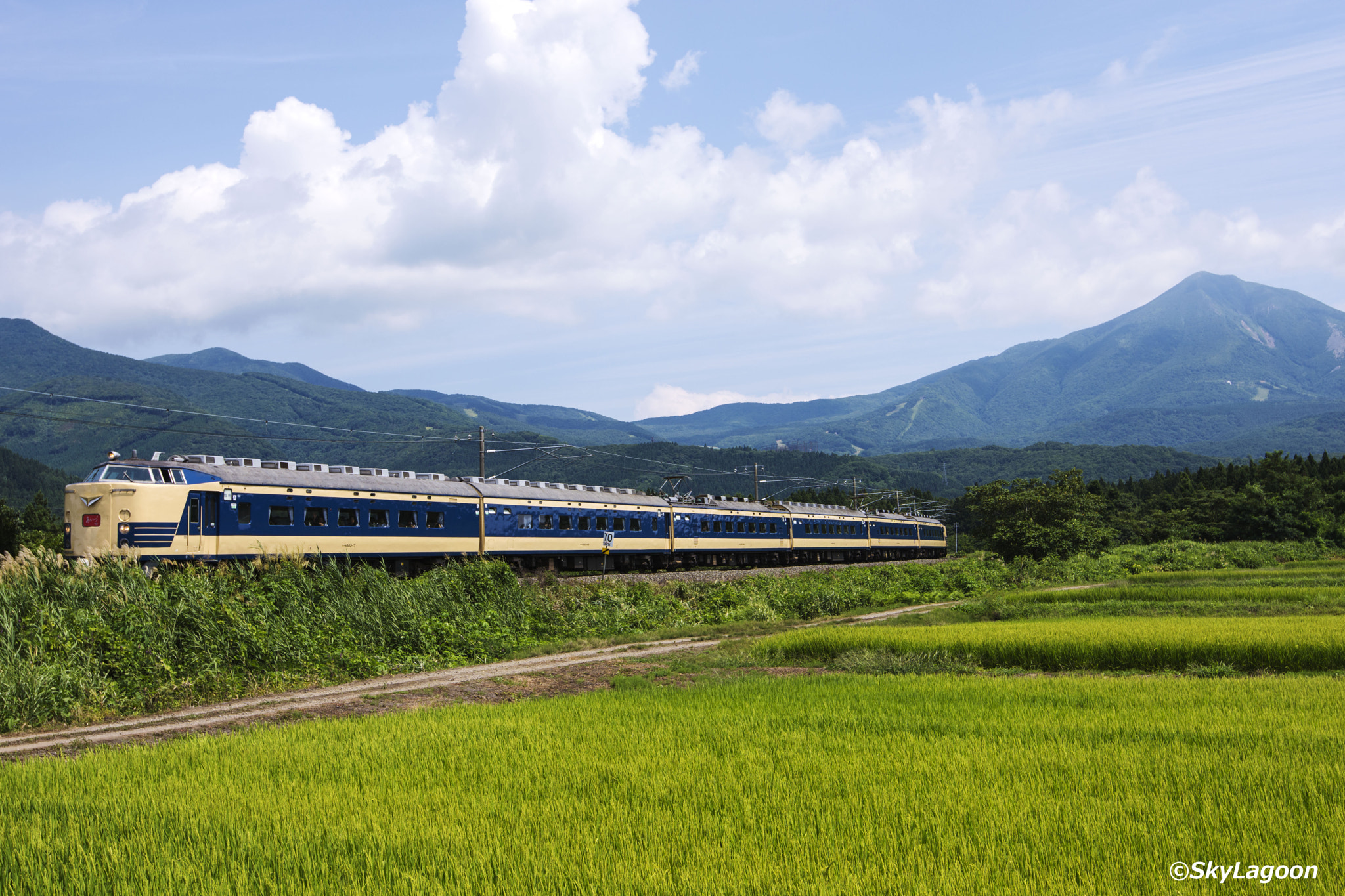Nikon AF-S Nikkor 16-35mm F4G ED VR sample photo. "bandai" part2 photography