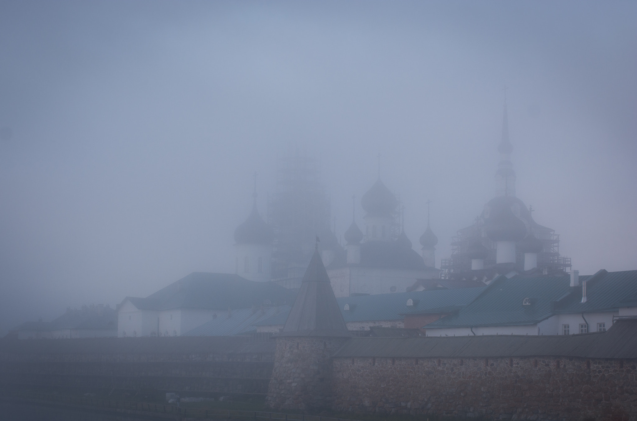 Nikon D7100 + Sigma 50mm F1.4 EX DG HSM sample photo. Mist photography