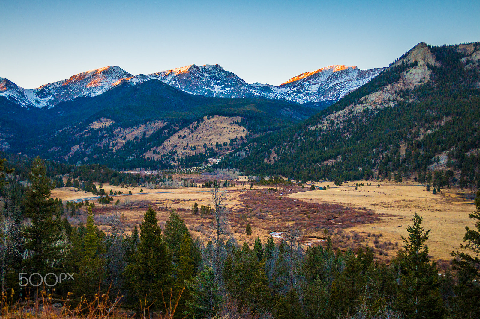 Canon EF-S 18-55mm F3.5-5.6 II sample photo. Mountain sunset photography