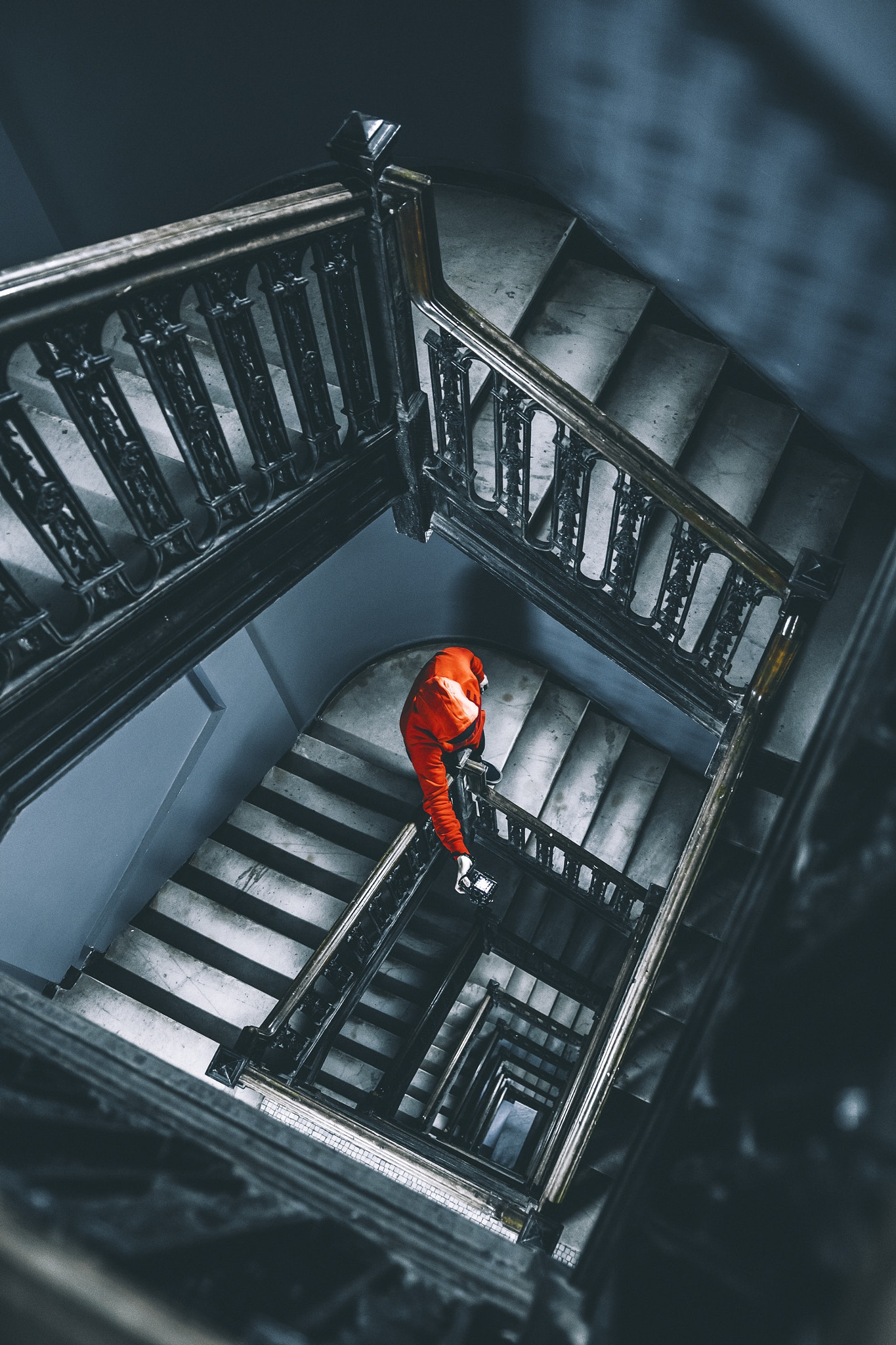Sigma 18-35mm f/1.8 DC HSM sample photo. Not the biggest fan of shooting stairwells. but this one was irresistible (ig: @iambranford) photography