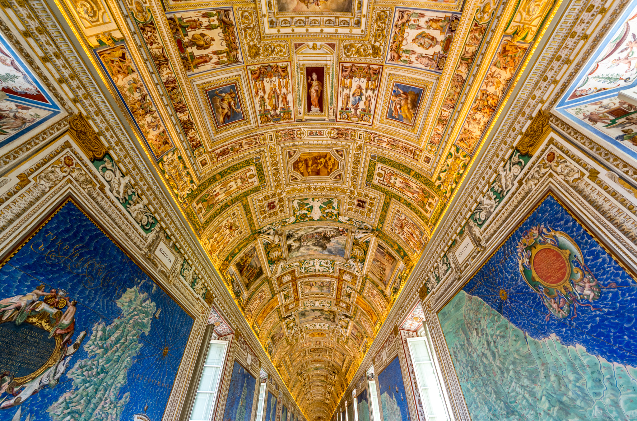 Sigma 8-16mm F4.5-5.6 DC HSM sample photo. Religious art photography