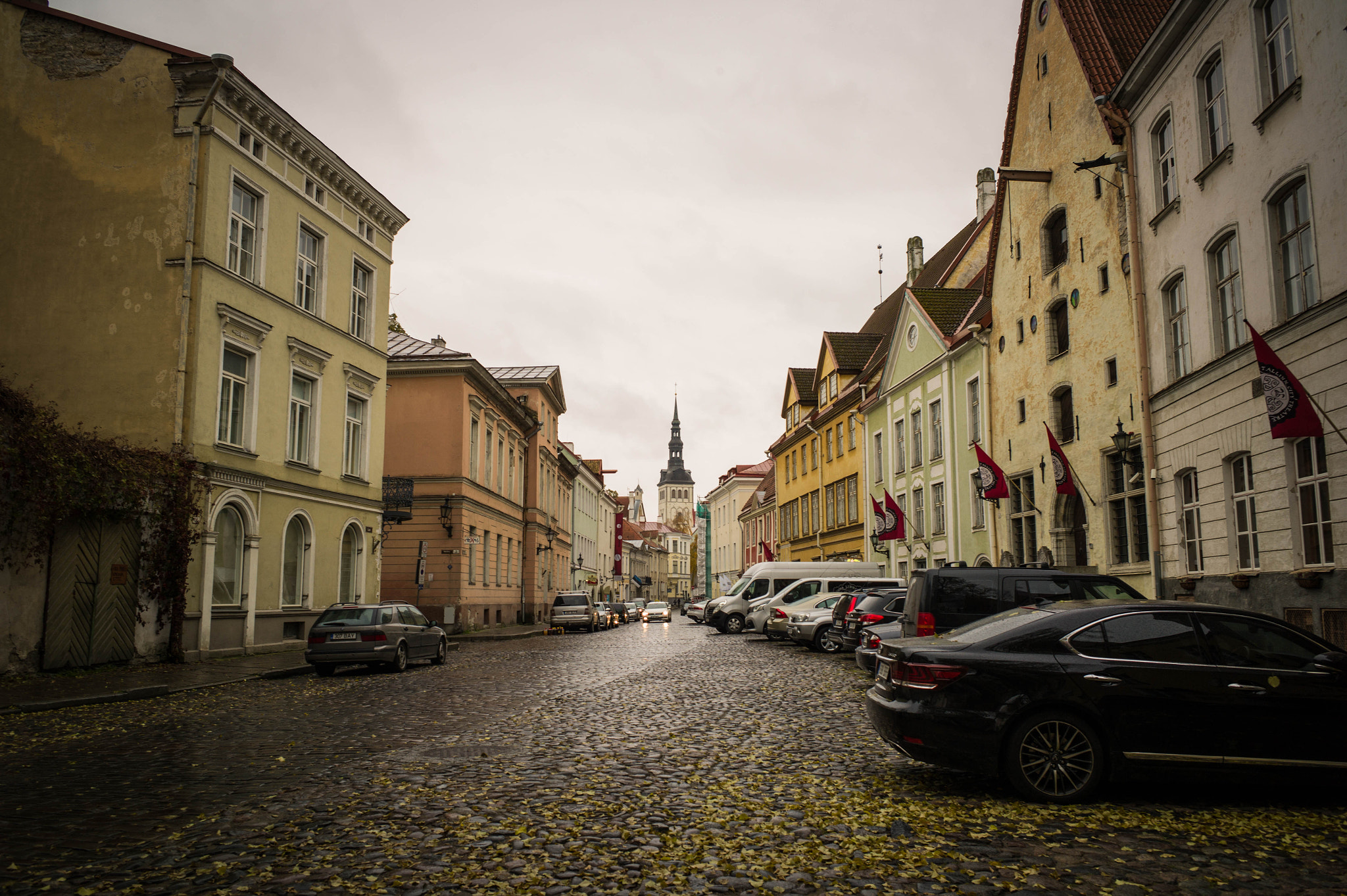 Leica M9 + Leica Elmarit-M 28mm F2.8 ASPH sample photo. Street of tallinn photography