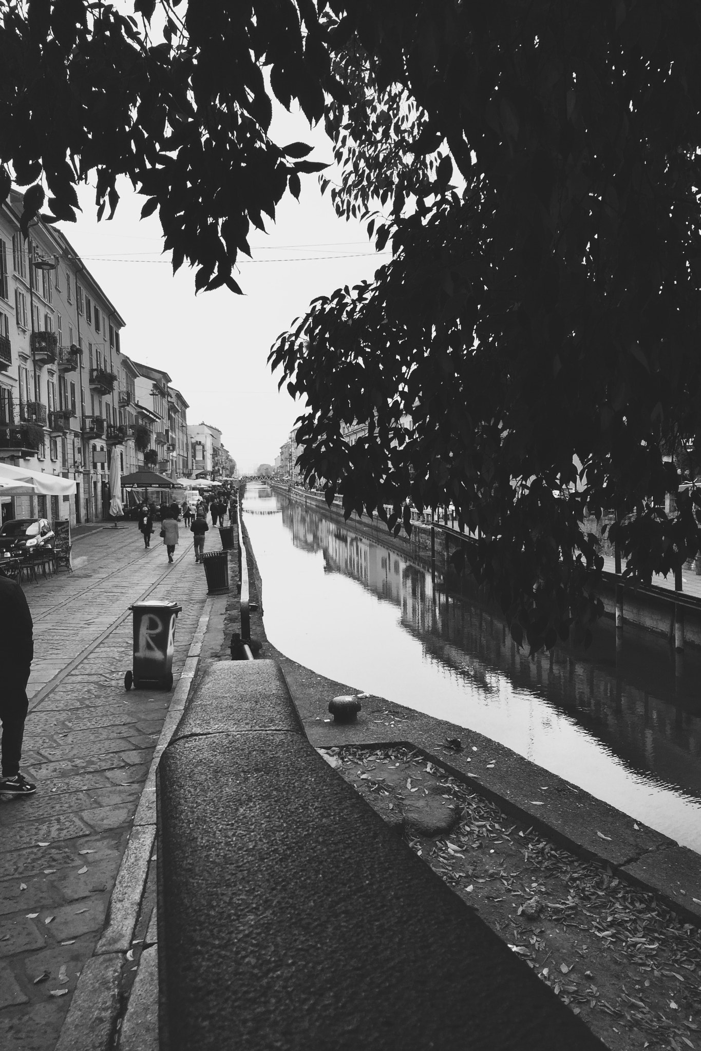 Hipstamatic 322 sample photo. Milano - il naviglio photography