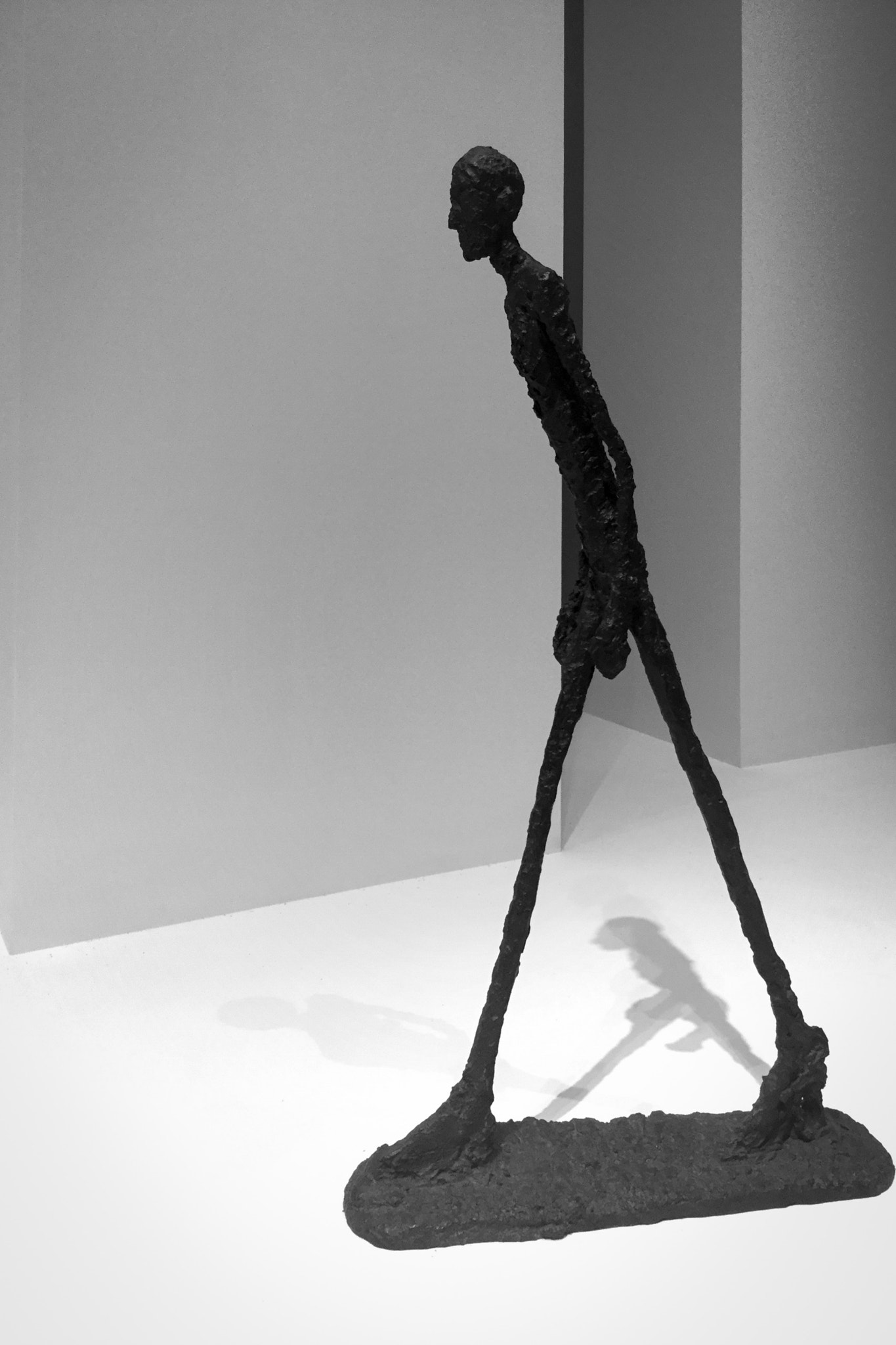 Apple iPad5,3 sample photo. Giacometti photography