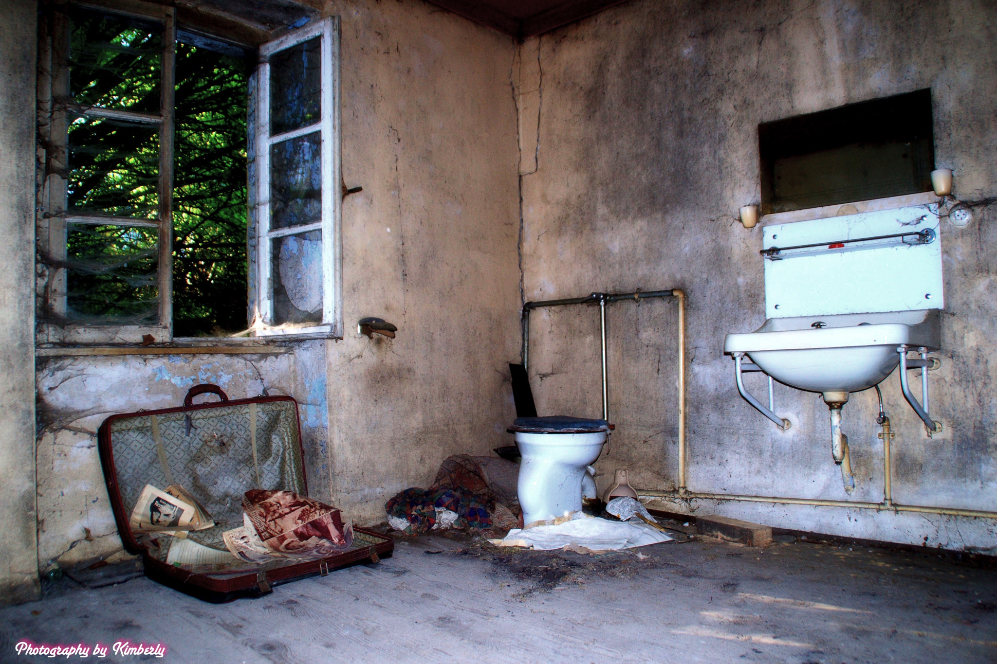 Sony SLT-A68 sample photo. Bathroom photography