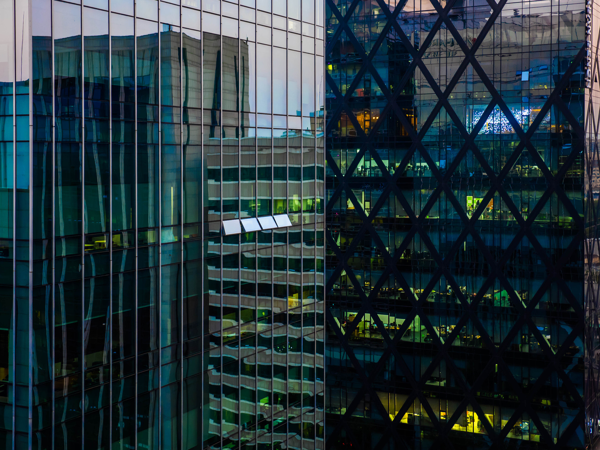 Panasonic Lumix G X Vario 12-35mm F2.8 ASPH Power OIS sample photo. Reflections photography
