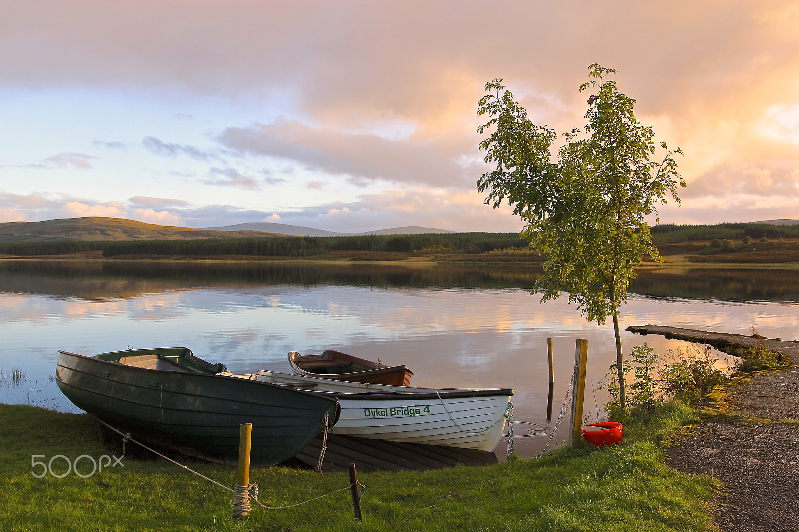 Sigma 18-35mm f/1.8 DC HSM sample photo. Evening mood photography