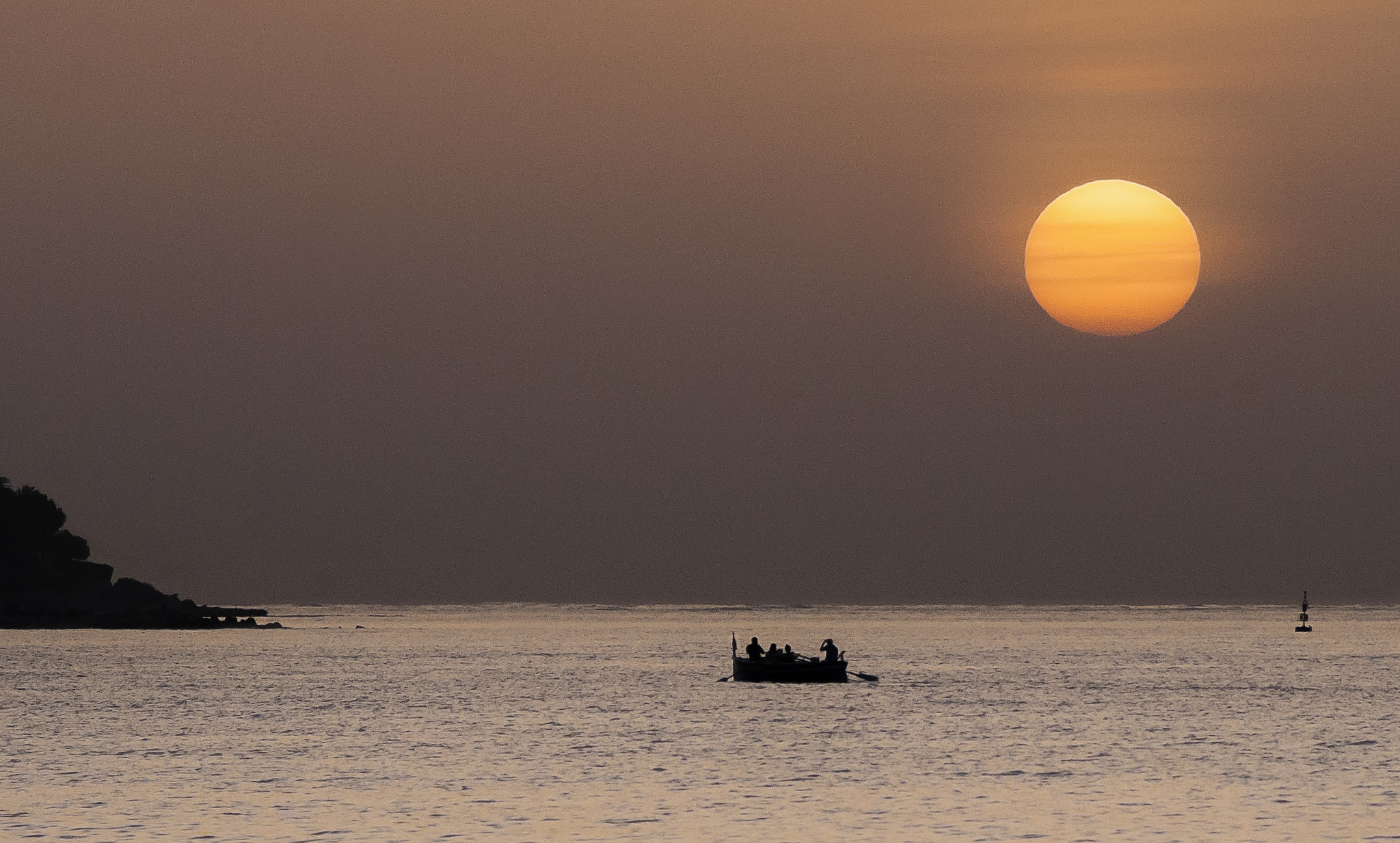 AF Zoom-Nikkor 80-200mm f/4.5-5.6D sample photo. New sunrise photography
