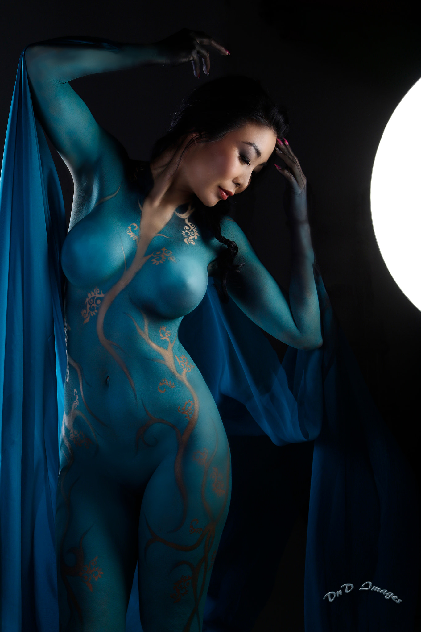 EF28-70mm f/2.8L USM sample photo. N in blue 2 photography