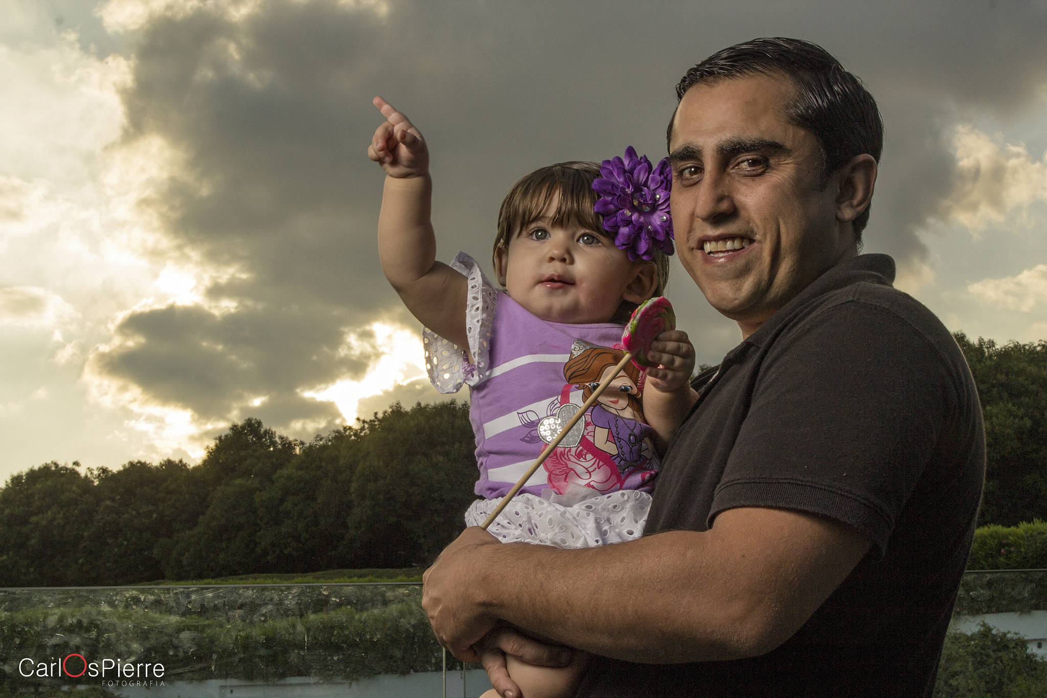EF28-70mm f/2.8L USM sample photo. Babygirl & dad photography