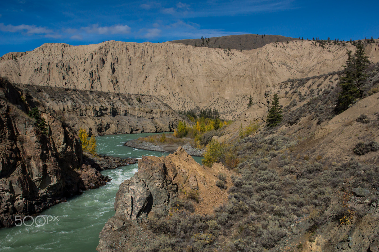 Sony SLT-A77 sample photo. A river runs through it photography