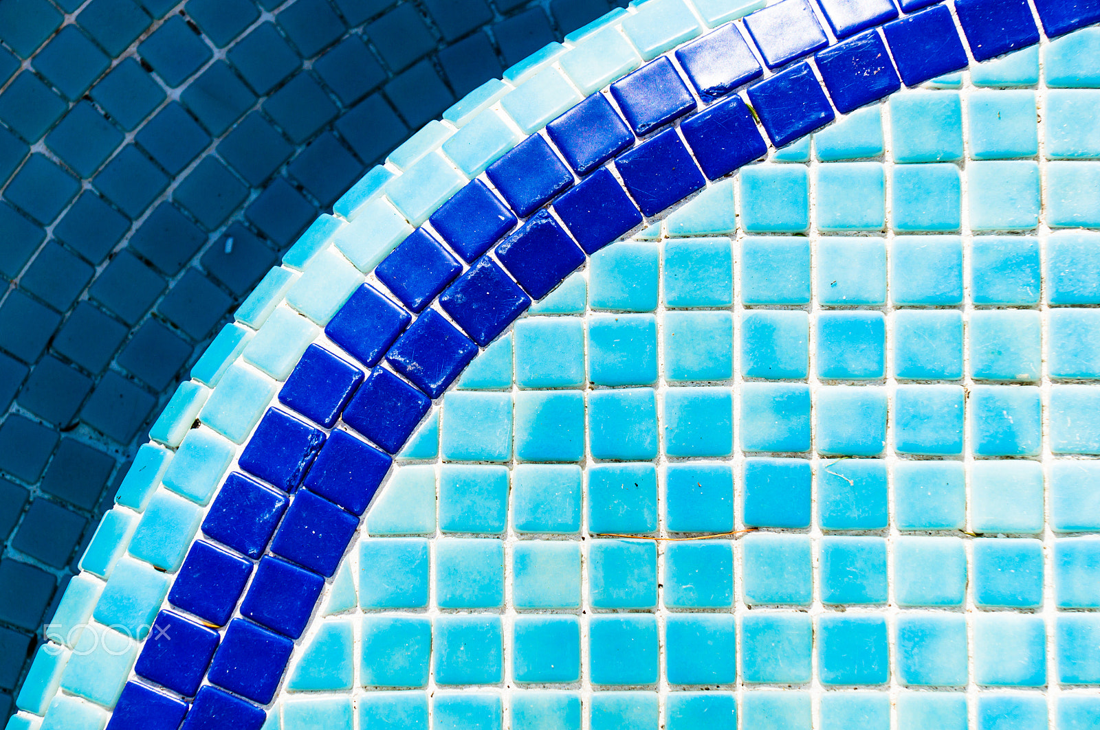 Sony DT 16-105mm F3.5-5.6 sample photo. Swimming pool stairs photography