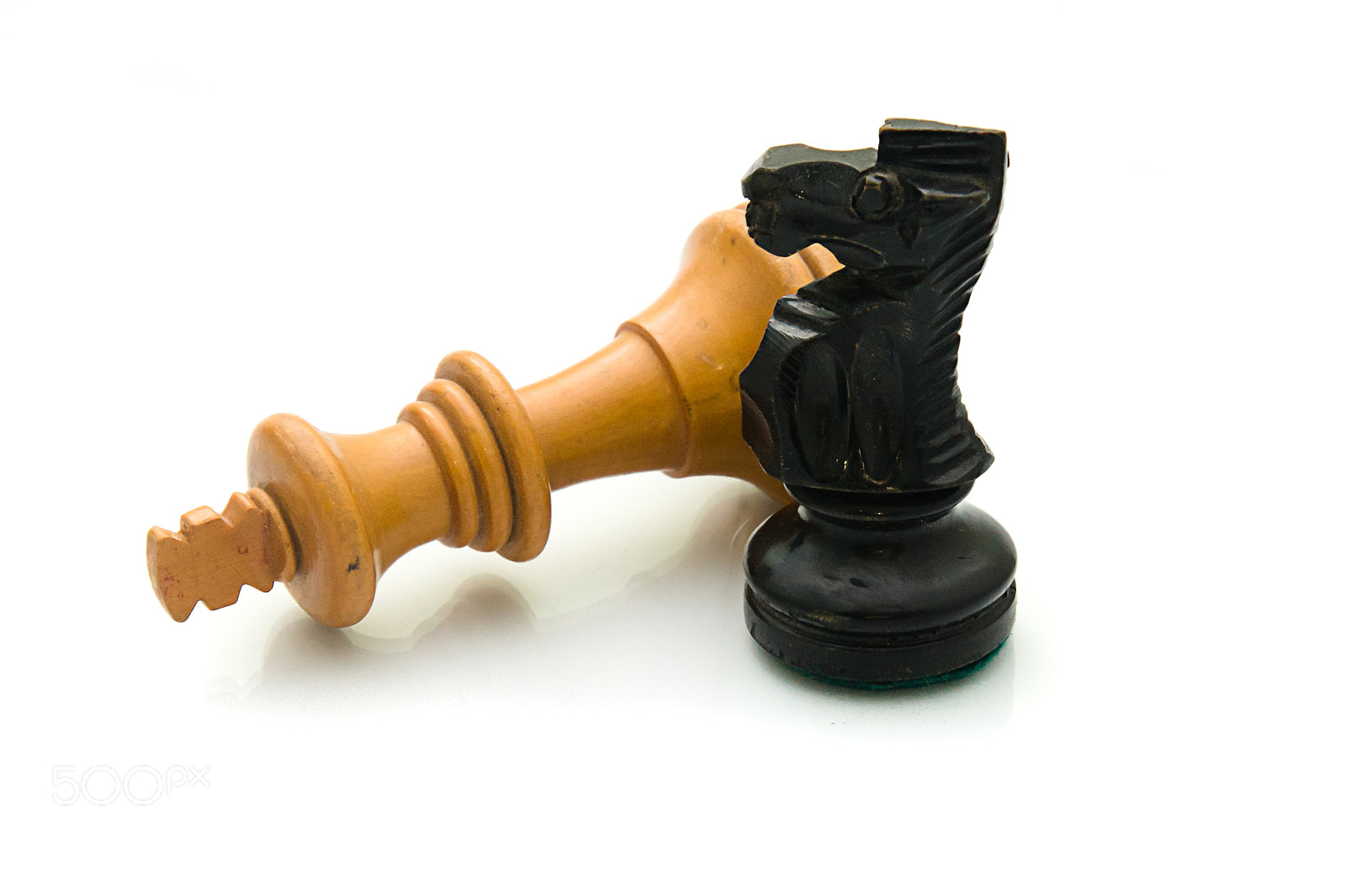 Sony DT 16-105mm F3.5-5.6 sample photo. Chess pieces photography