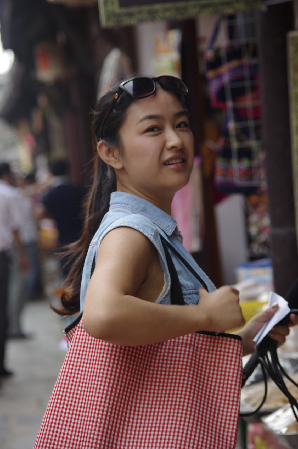 smc PENTAX-DA L 55-300mm F4-5.8 ED sample photo. Nice girl photography