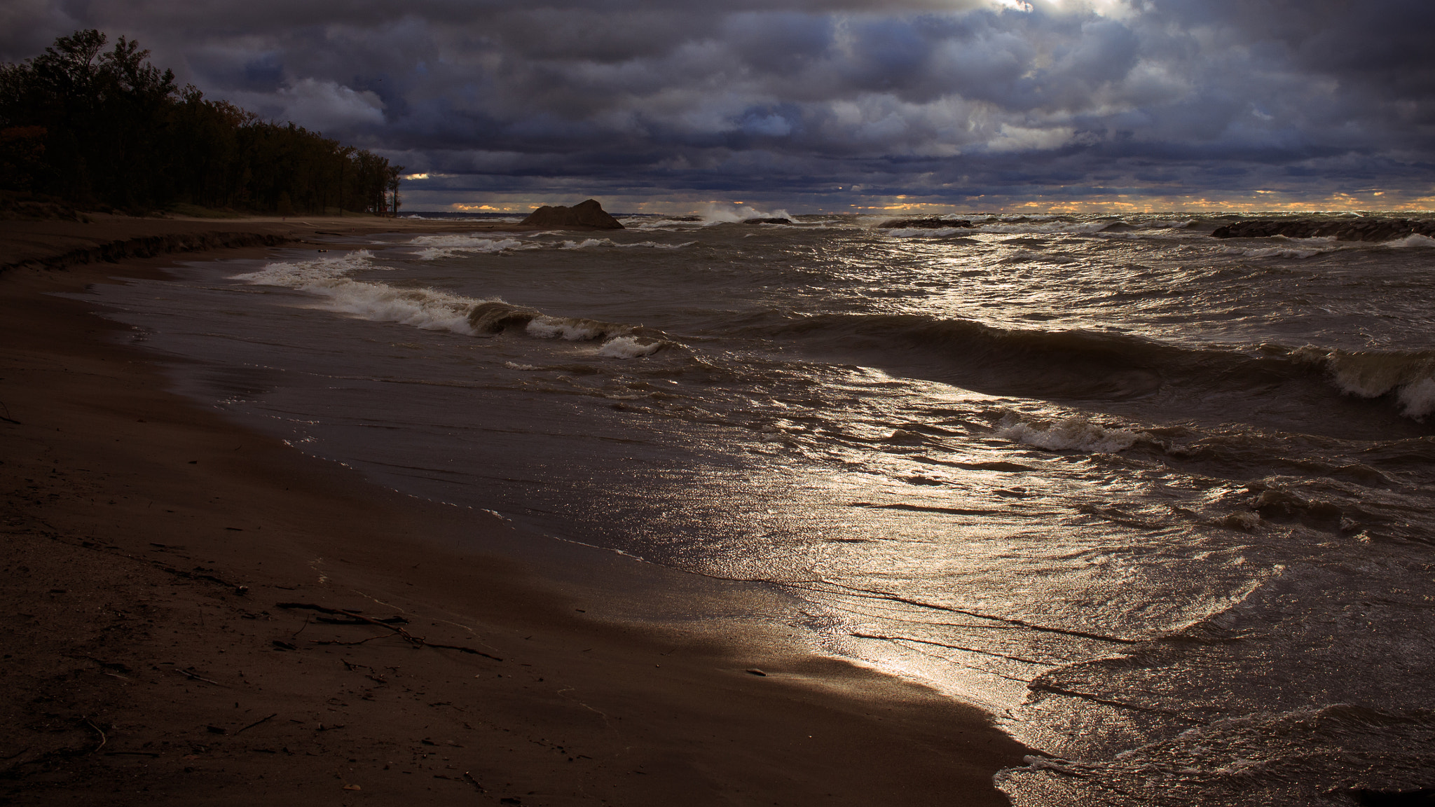 Canon EF-S 24mm F2.8 STM sample photo. Evening photography