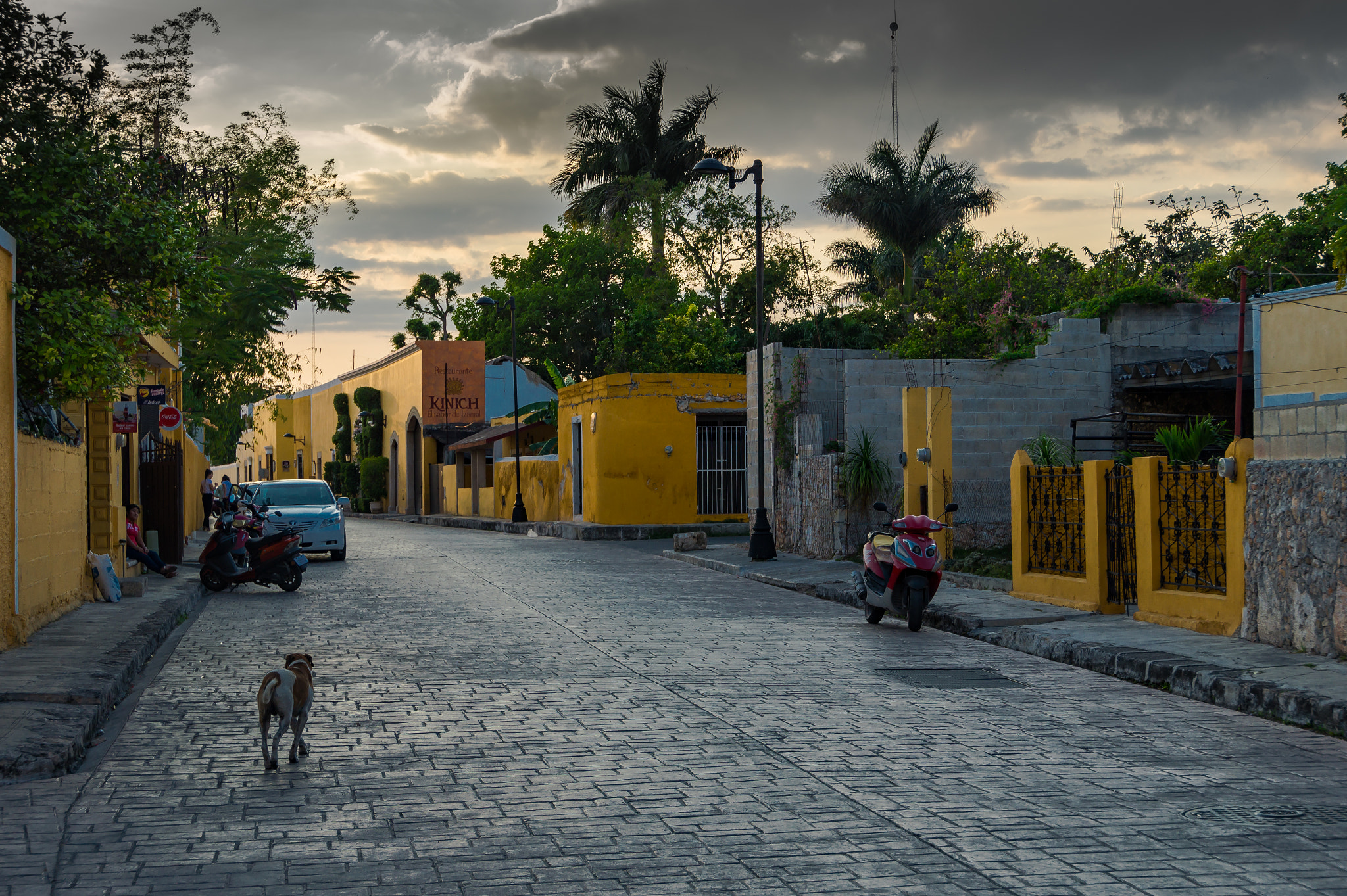 Sony E 18-200mm F3.5-6.3 OSS LE sample photo. Izamal, mexico photography