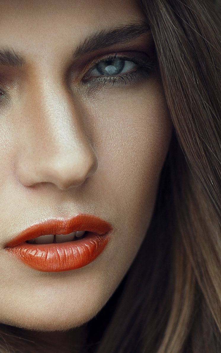 Canon EF 100mm F2.0 USM sample photo. Skin photography