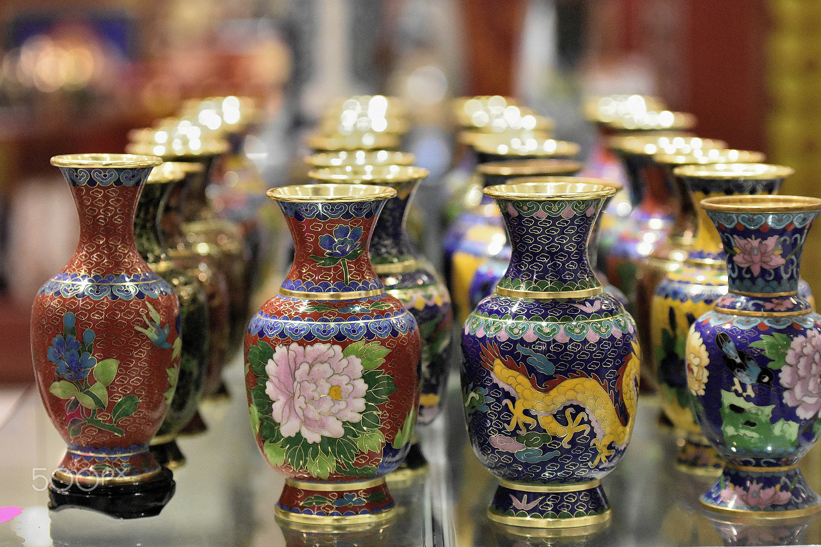 Tamron SP 70-200mm F2.8 Di VC USD sample photo. Chinese vases photography