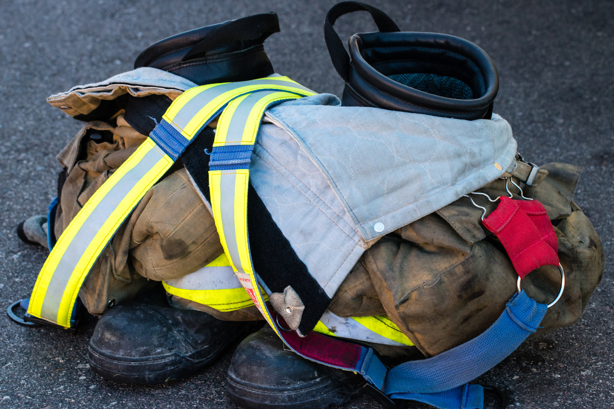 Canon EOS 760D (EOS Rebel T6s / EOS 8000D) sample photo. Fireman's gear ready to go photography