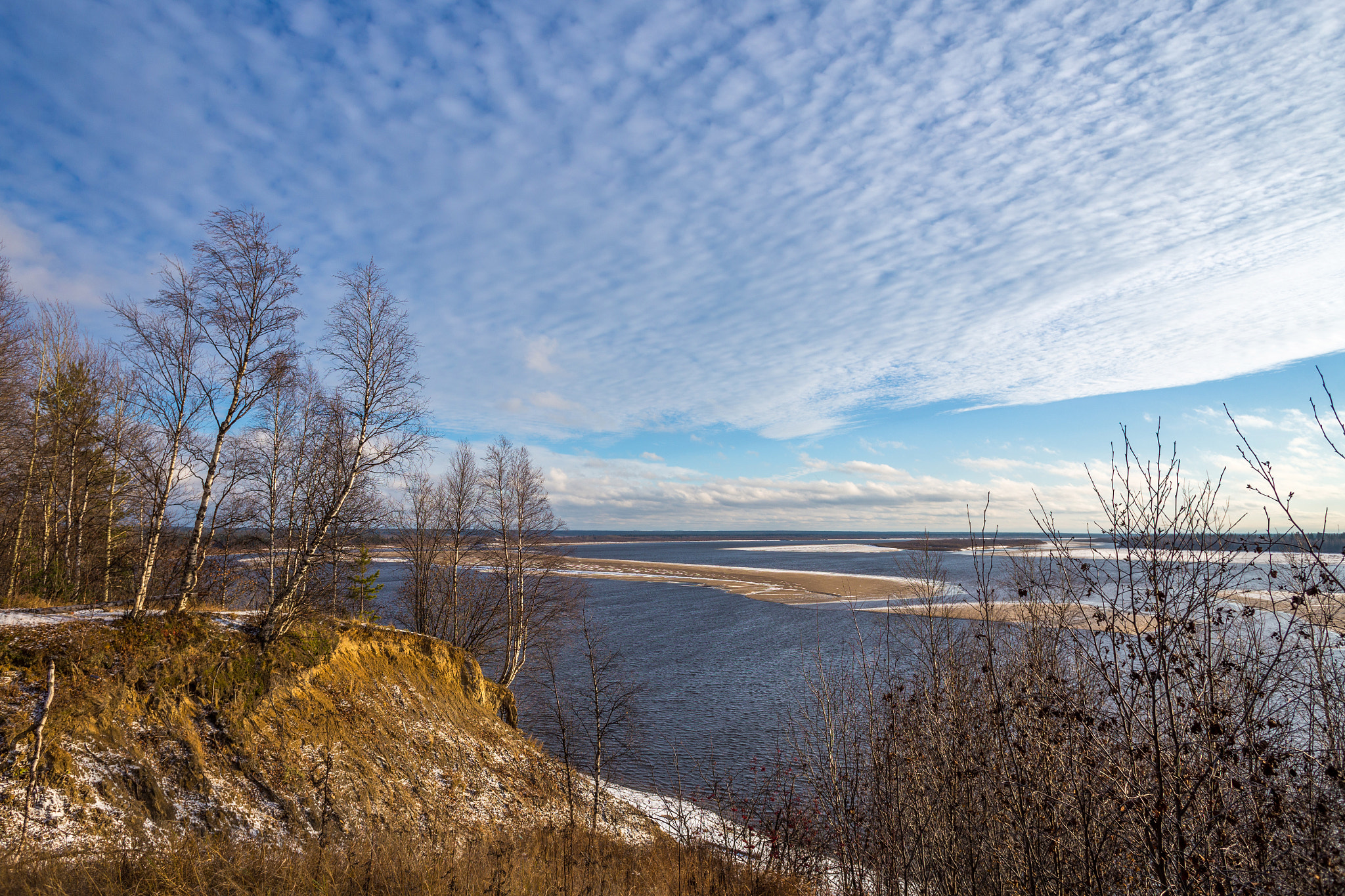 Canon EOS 6D + Canon EF 20mm F2.8 USM sample photo. Img photography