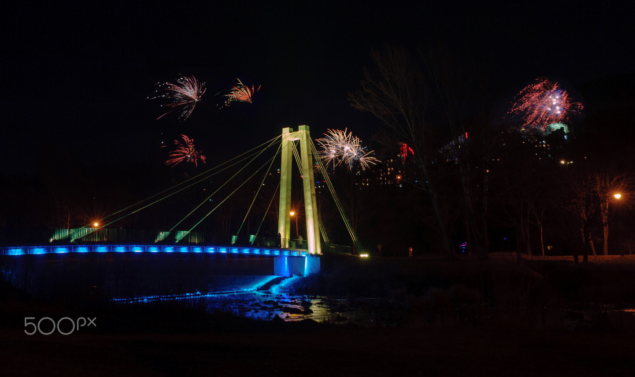 Nikon D700 + Sigma 24mm F1.8 EX DG Aspherical Macro sample photo. Fireworks over the bridge in poland photography
