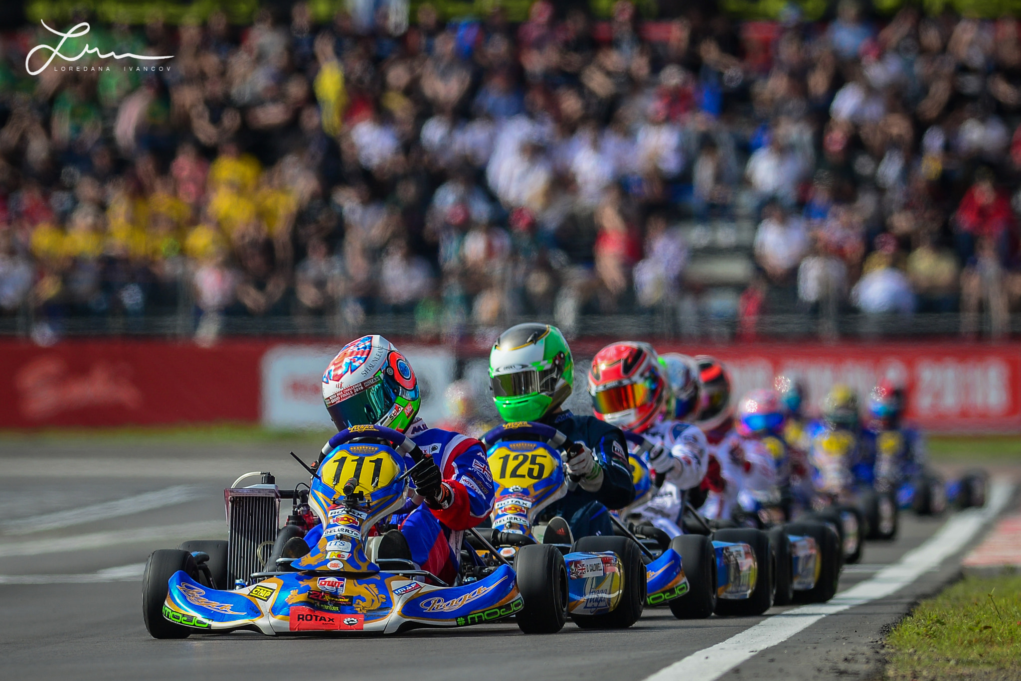 Nikon AF-S Nikkor 300mm F2.8G ED-IF VR sample photo. Karting photography