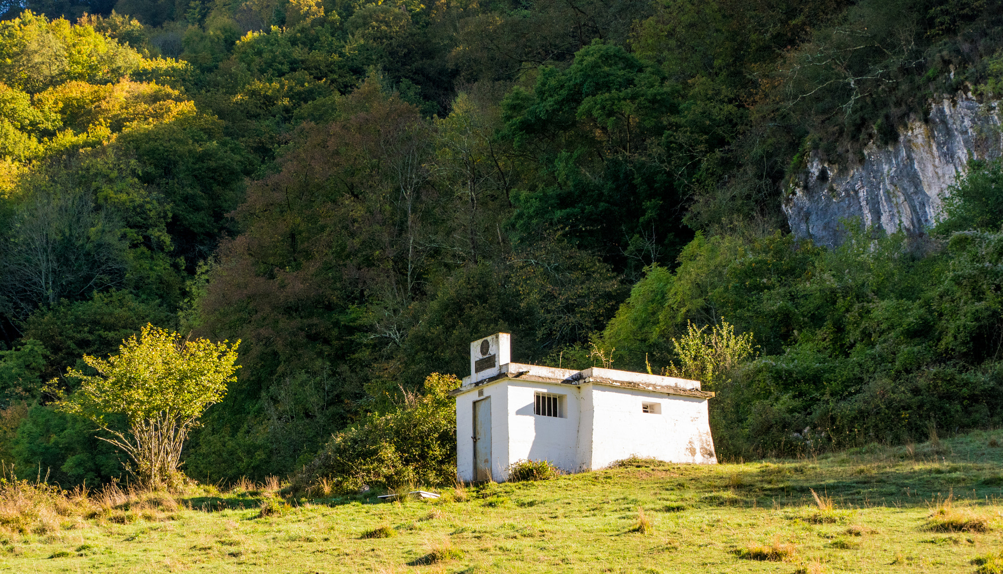 Sigma 28-300mm F3.5-6.3 DG Macro sample photo. Quiros, asturias, spain photography