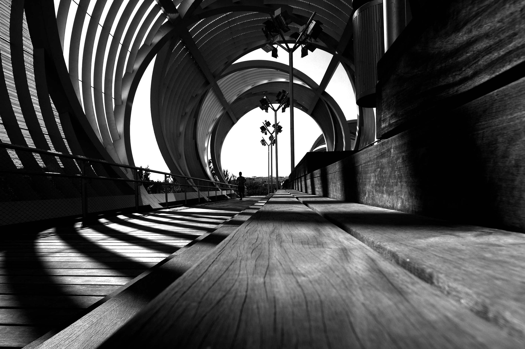 Sigma 12-24mm F4.5-5.6 EX DG Aspherical HSM sample photo. Spiral photography